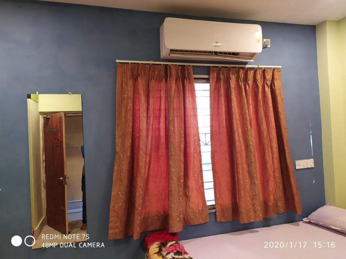 Swapnonir Hotel Shānti Niketan Екстериор снимка