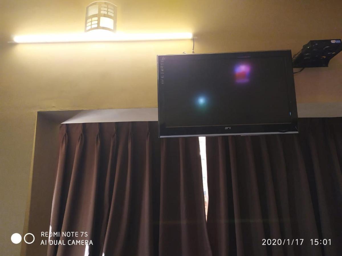 Swapnonir Hotel Shānti Niketan Екстериор снимка