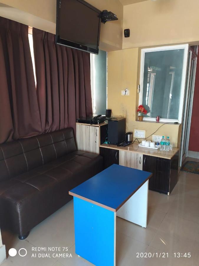 Swapnonir Hotel Shānti Niketan Екстериор снимка