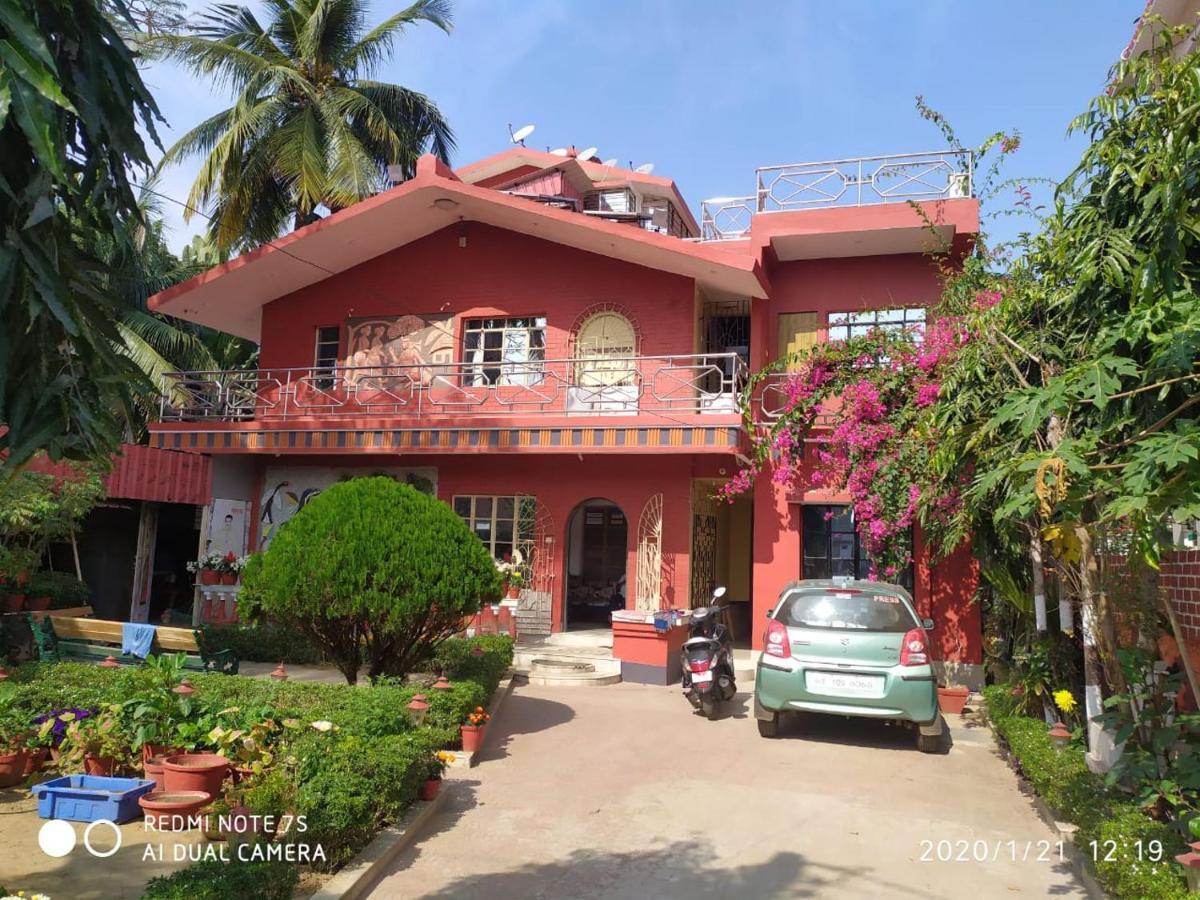 Swapnonir Hotel Shānti Niketan Екстериор снимка