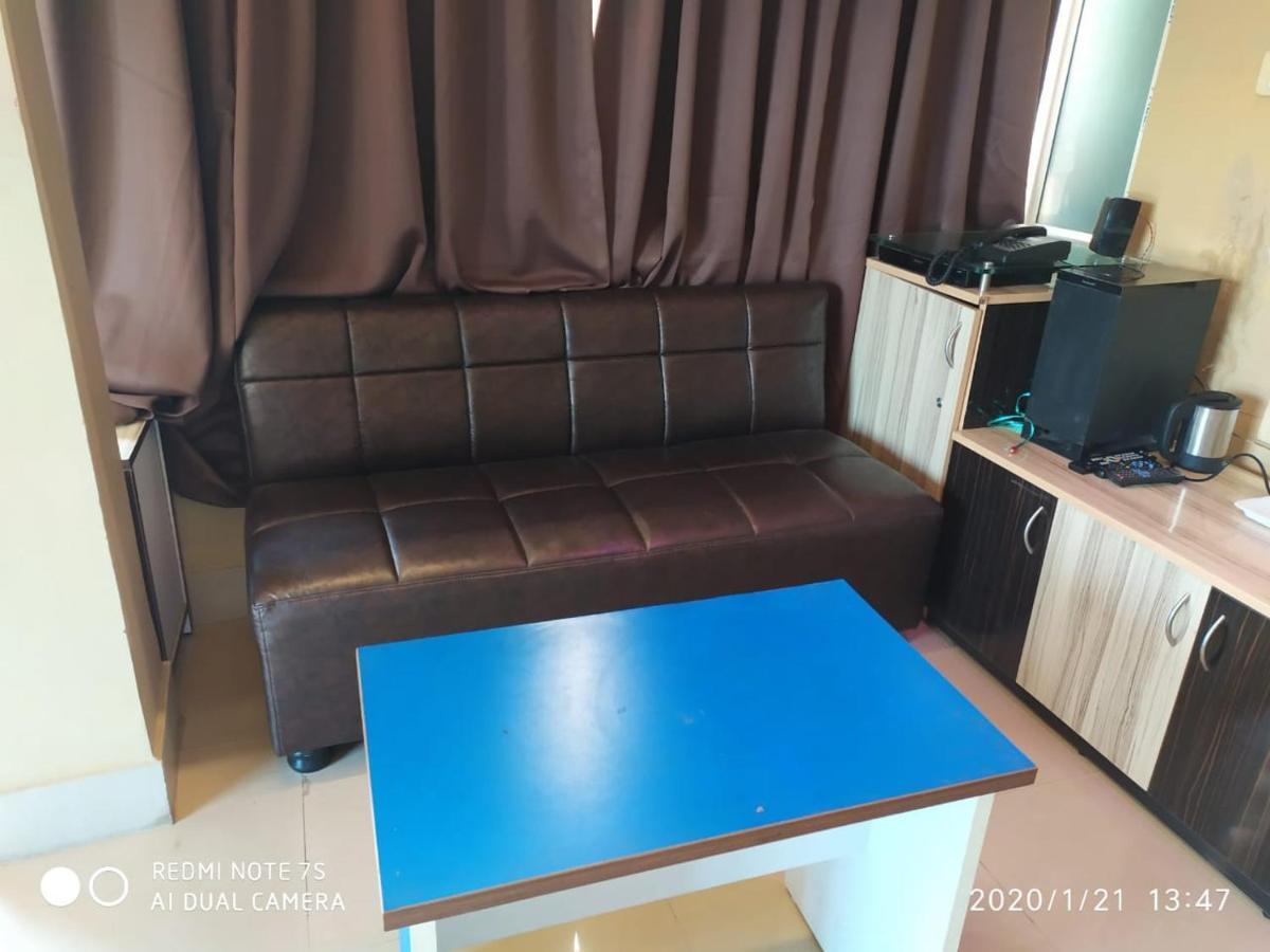 Swapnonir Hotel Shānti Niketan Екстериор снимка